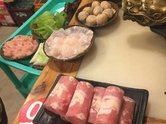 -黄潇洒老火锅(九眼桥宏济巷店)