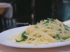 青椒土豆丝-香满锅老北京羊蝎子火锅·家常菜(新街口店)