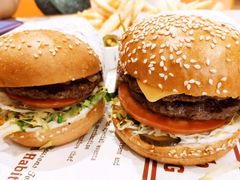 -The Habit Burger Grill 哈比特汉堡(爱琴海店)