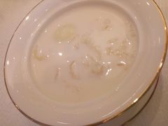 杏汁鸽蛋-金翠皇宫粤菜·点心·海鲜(科技园店)