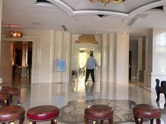 -碧中海汤泉汗蒸酒店