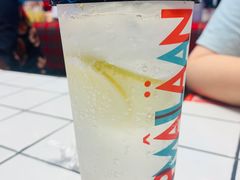 -肥汁米蘭香港米线(长宁来福士店)