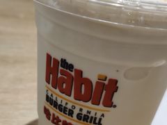 -The Habit Burger Grill 哈比特汉堡(爱琴海店)