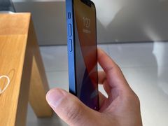 -Apple零售店(华贸购物中心店)