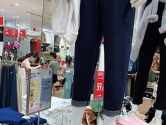 -优衣库(重庆星光时代广场店)