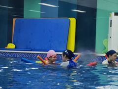 -Swim斯卫姆国际儿童游泳中心(红博中央公园店)