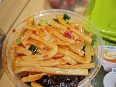 -红鼻子桂林米粉(金唐新光界店)
