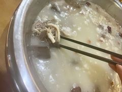 -聚友烧烤(环湖西路店)