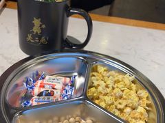 -关二兔江湖菜馆(峰景里店)