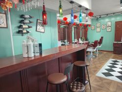 -尚逸男士理发馆·专注男发