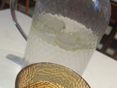 -渝是乎酸菜鱼·川渝小炒(新世界百货望京店)