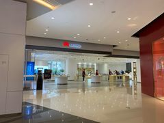 -华为授权体验店(中山公园来福士)