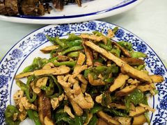 青椒干子肉丝-广迎居老正兴菜馆