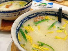 -新世界·过桥米线宴