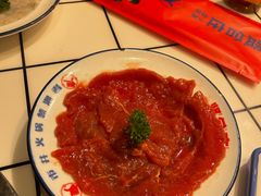手切鲜牛肉-喜悦小串丹东小黄牛海鲜烧烤大排档(民主广场店)
