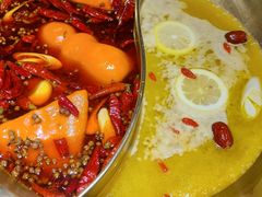 金汤柠檬鸳鸯锅-龙隆昌·鲜品火锅·江湖烤鱼