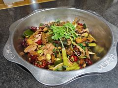 -龙顺园麻辣香锅(机场店)