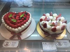 -花花卷卷·鲜食蛋糕(静安久光百货店)