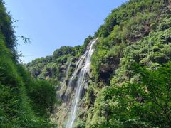 -马岭河峡谷风景区