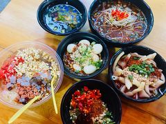 千丝万缕鸭肠肠-瑞哦冷锅串串(汇融店)