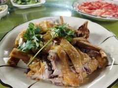 -荔枝园美食山庄(贞山风景区店)