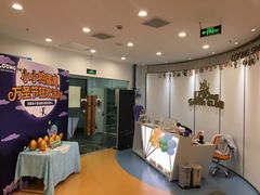 -龙格亲子游泳·水育早教中心(华亿大润发店)