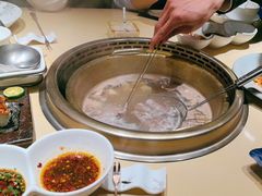 -余欢领鲜火锅(新街口店)