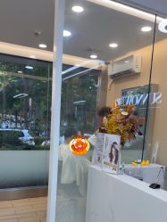 -首脑美发沙龙