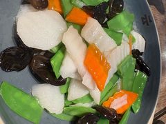 -云海肴·汽锅鸡·云南代表菜(浦江欢乐颂店)