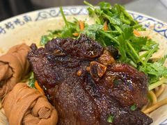 -梅溪·小伙子干挑面(安吉总店)