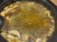-一朵菌·野生菌探索家火锅(南亚店)