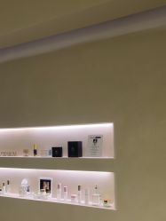 -VALMONT·若嫚蝶国际美肤中心
