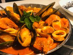 -港丽餐厅(高德置地店)