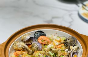 Cantonese Clay Pot Baked Sea Bass