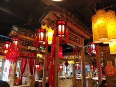 -大龙辣火锅·龙虾·烧烤(湖滨新天地店)