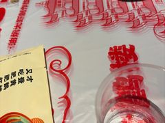 -肥肥虾庄·金牌油焖大虾(汉街SKP店)