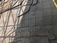 -龙华烈士纪念馆-停车场
