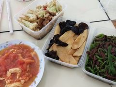-董厨煨汤馆(车站路店)