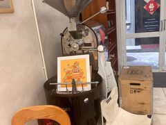 -玫瑰咖啡(中山六路店)