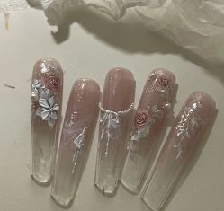 -悦指间美甲美睫