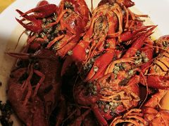 -琥珀老六龙虾(四里河店)
