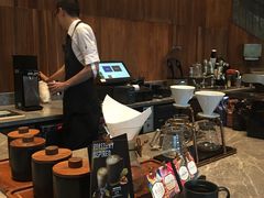 -星巴克臻选(南京艾尚天地店)