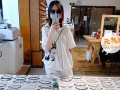 -肆兮眼镜·蔡司·徕卡战略合作店(大坪店)