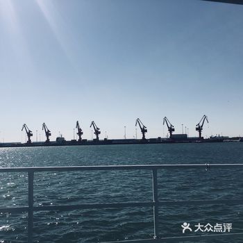 跟家人一起出海游船,不一样的娱乐方式…还有专门给大家
