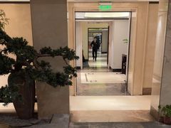 -顺峰(农展馆店)