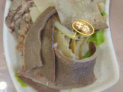 -诗爷牛尾汤(大坪英利店)