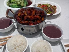 -峨嵋小镇·川菜(正定朗华店)