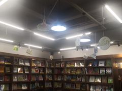 -新华书店白鹿书肆(市府路店)