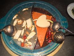 -吼堂老火锅(太古里总店)