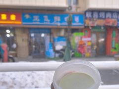 -正飞鲜奶(吐鲁番路店)